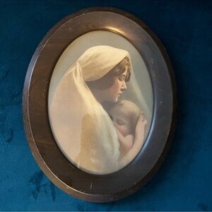 Vintage Oval Picture Frame